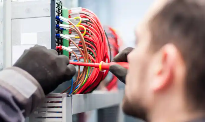 electrician Branson